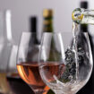pouring-wine-into-glasses-close-up